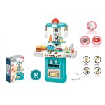 Cucina con piano cottura