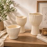Vaso Decorativo Rigato in Ceramica 25x12 Cm - Design Elegante - immagine 2